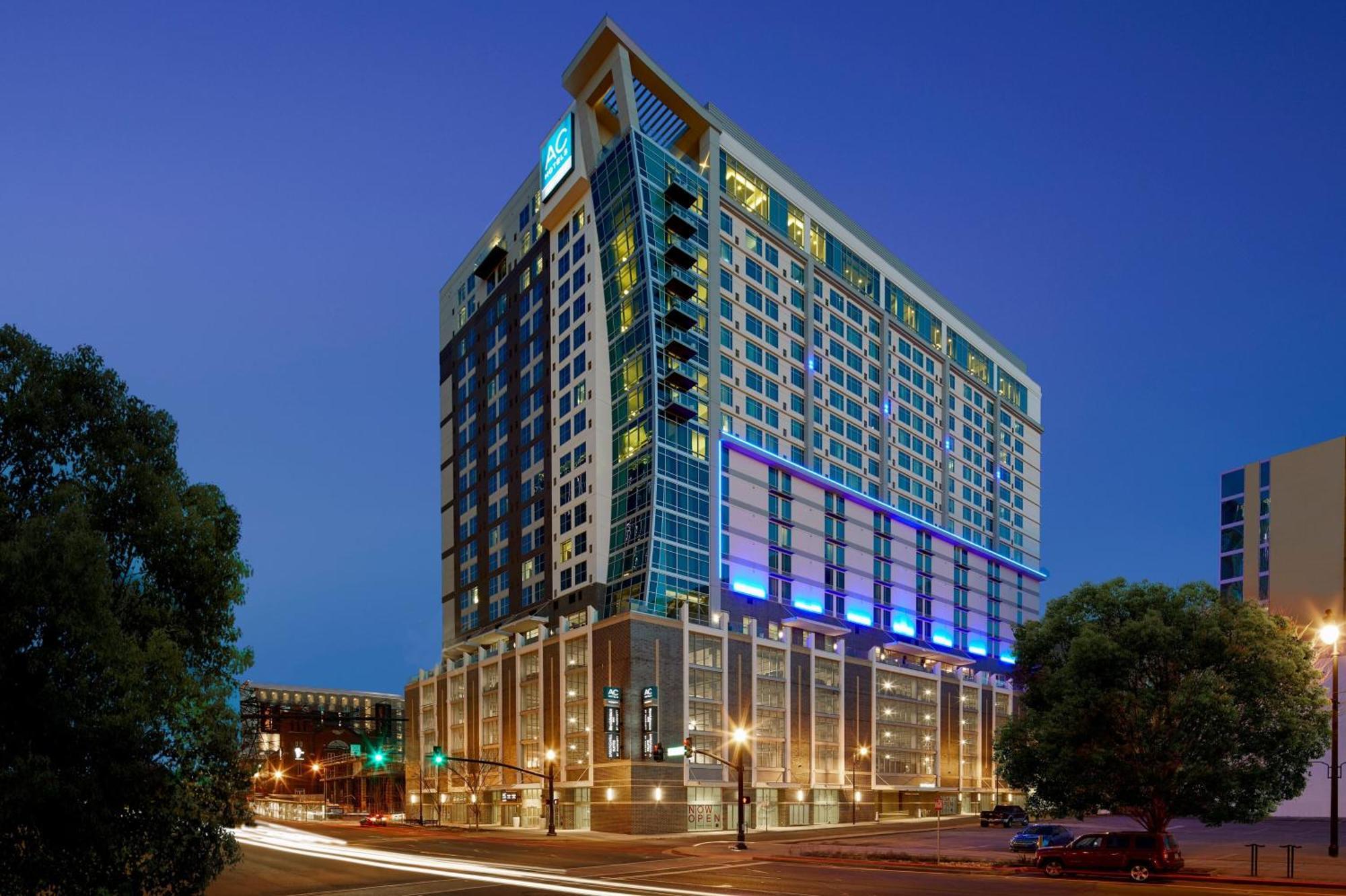 Springhill Suites By Marriott Nashville Downtown/Convention Center Dış mekan fotoğraf